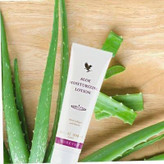 خرید مرطوب کننده forever